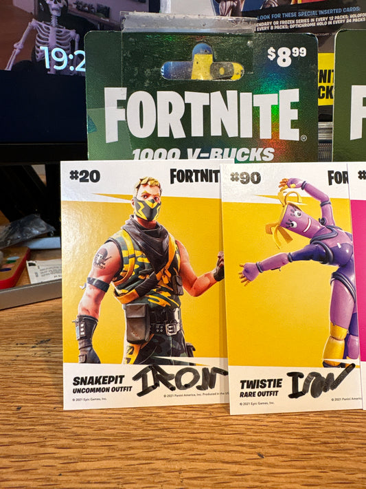 *SIGNED* Fortnite Trading Card (FREE SHIPPING)